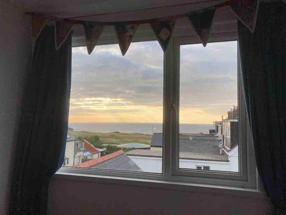 Gorgeous House In Newquay Walking Distance From Fistral Beach Exterior foto
