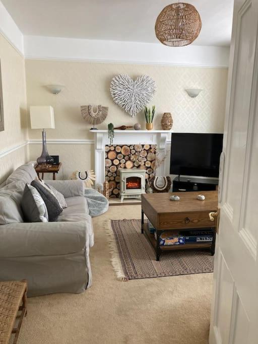 Gorgeous House In Newquay Walking Distance From Fistral Beach Exterior foto